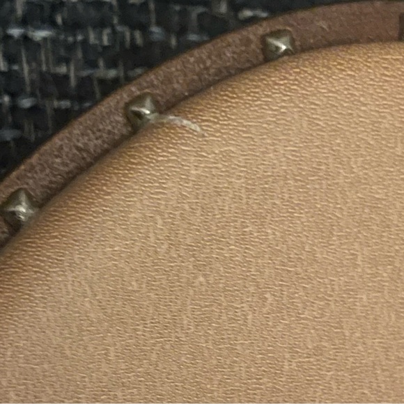 Steve Madden Nude Sandals - Picture 4 of 4